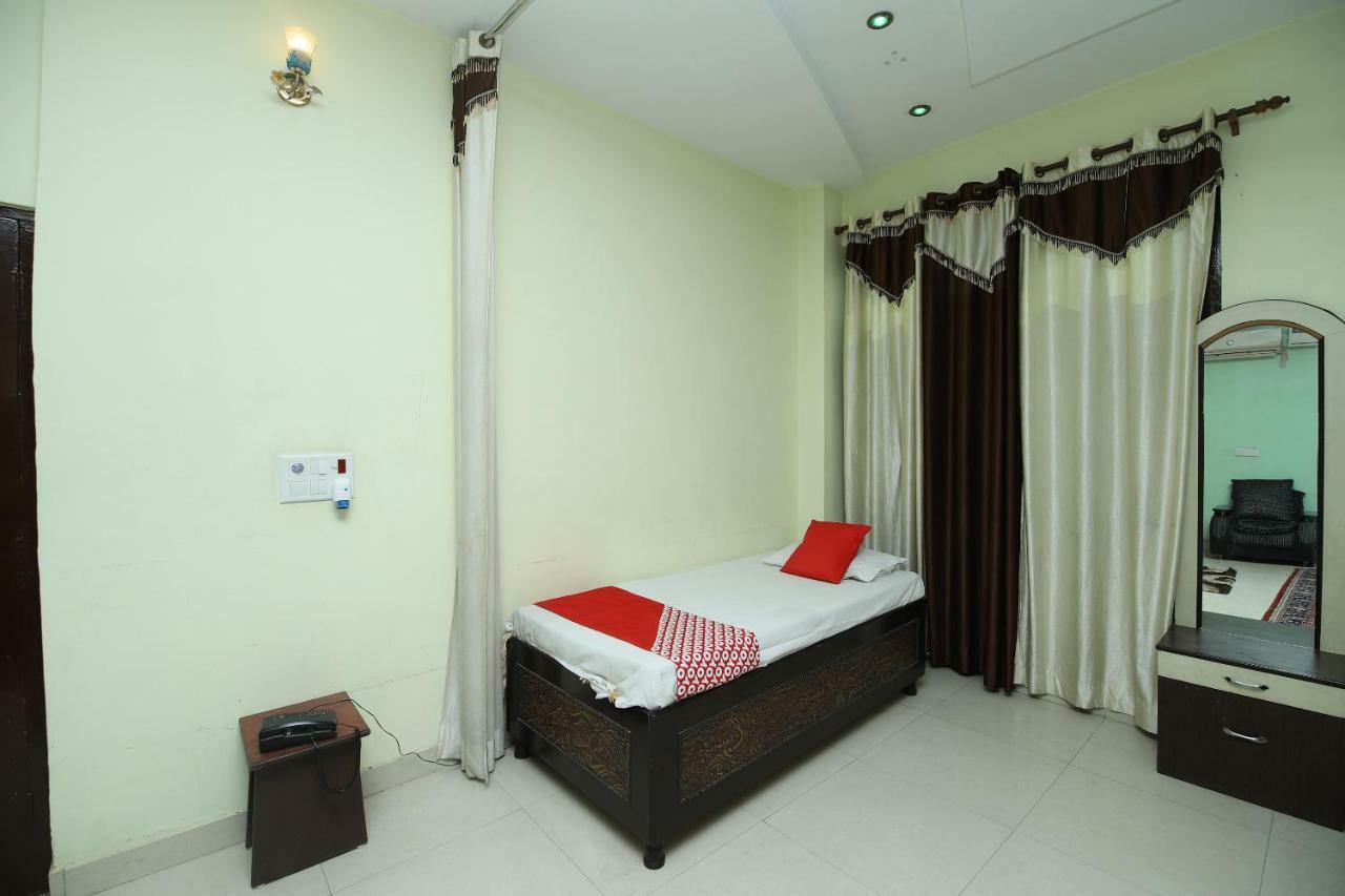 Hotel Deep Palace Jind Exterior photo